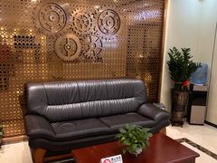 -名表维修服务中心(信兴广场地王大厦店)
