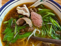 -窄巷口生烫牛肉米线(景云路店)