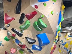 -ROCKPLUS攀岩馆(环宇城店)