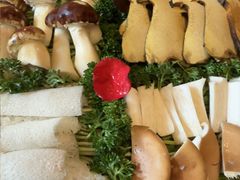 -慢丽江·云南野生菌土鸡锅(付家庄店)