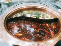 鸳鸯锅底-名羊天下陕北横山铁锅炖羊肉(博文路店)