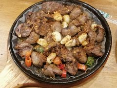 -老东镇啤酒屋海鲜加工·蒸汽海鲜·海鲜烧烤(台东店)