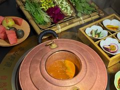 -菌自由丨野生菌火锅特色庭院餐厅(丽江古城店)