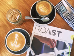 阿芙佳朵-ROAST coffee & eatery