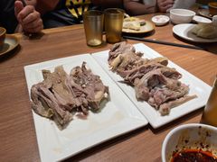 手抓羊肉-贯贯吉·清真餐厅(浙江中路店)