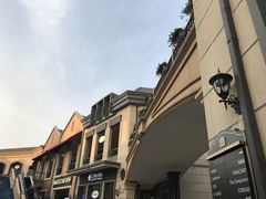 -王府井奥莱临潼小镇(临潼店)
