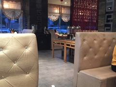 卡座-名羊天下陕北横山铁锅炖羊肉(博文路店)