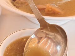 秘制牛骨汤-台山新孖宝柴火黄鳝饭(三合温泉店)