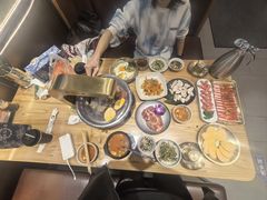 -青瓦餐厅·生鱼片·韩园烤肉(西塔店)