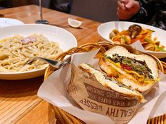 -麦田工坊(月湖店)