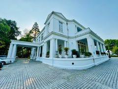 -南京双门楼宾馆(盐仓桥地铁站阅江楼店)