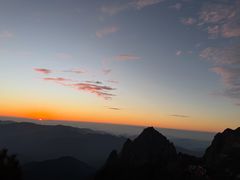 -黄山光明顶山庄