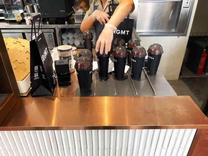 喜茶(新田360广场店)-"突然想到,喜茶已经火爆了好久了,自从那个.