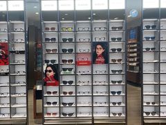 -LensCrafters亮视点(港汇恒隆广场店)