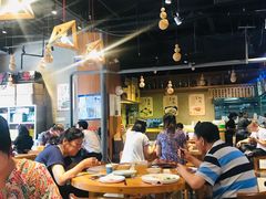 大堂-香满园春饼·家常菜(东大桥店)