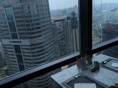 -上海龙之梦万丽酒店