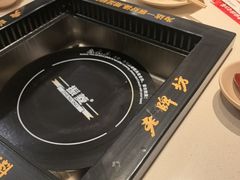 -老牌坊云南鱼豆花火锅(哈西万达店)