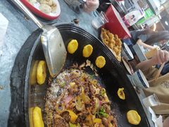 -咊记茅草棚柴火鸡(乌当店)