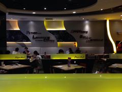 大堂-必胜客(欧亚卖场店)
