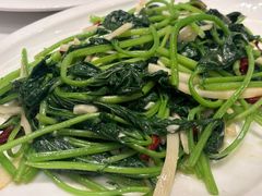 -蚝美人·生蚝海鲜烧烤(茶花园店)