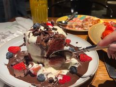 -JINNS锦时 steak&pizza(浸信会礼拜堂旧址店)