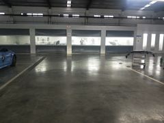 -华胜奔驰宝马奥迪专修连锁(虹梅南路店)