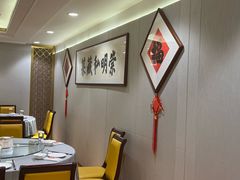 -唔哩赞·崇明私藏菜(建国西路店)