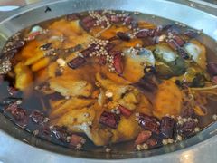 -鑫巴蜀小镇 · 水煮鱼专研店(玉桥店)
