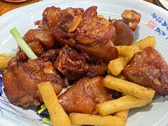 香酥咸蹄髈-百家鲜·杭帮菜