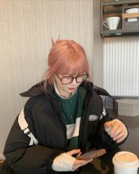 -AYO SALON