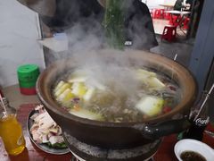 -威邵鸡煲(西华路总店)