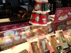 -星巴克(广州南站A18检票口楼上)