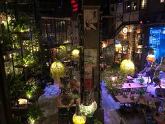 -临界音乐酒馆·小龙虾·江湖菜(华熙LIVE·鱼洞店)