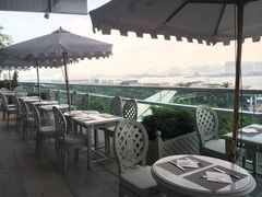 iphone_upload_pic-Angelina(IFC)