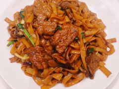 干炒牛河-稻香酒家·34年老字号·港式粤菜(汉街店)