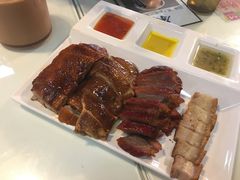 -新大咀港式茶餐厅(宝山万达店)