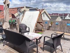 -小草屋轰趴馆别墅派对新场团建家庭聚会