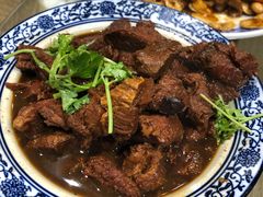 老火炖筋头巴脑-十六中酱肉·烧烤·京菜小馆(五方桥旗舰店)