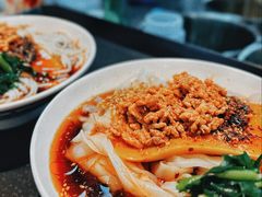 -洪记凉米线(新兴路店)