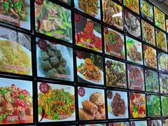-芦茨金富饭庄·25年老字号·专做稻草鸡