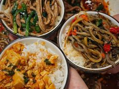 -洪霞餐馆·川菜·鲜货现炒(两江春城店)
