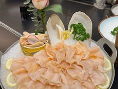 -半岛翡丽海鲜自助餐厅(观风亭店)