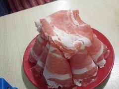 -洞庭洲·防空洞火锅·烧烤·铜锅涮肉(新百广场店)
