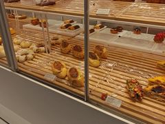 -好利来(上海长宁龙之梦店)