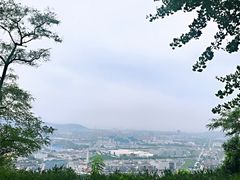 -灵岩山风景区