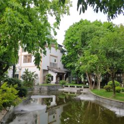 -莲生母婴月子中心(清水河公园店)