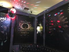 -音皇乐友汇量贩式KTV