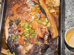 -里岛烤鱼(东港凯虹广场店)