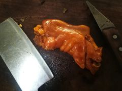 -鸿浩扒猪脚米线