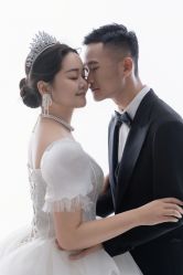 -蒙太奇婚纱摄影(万达店)